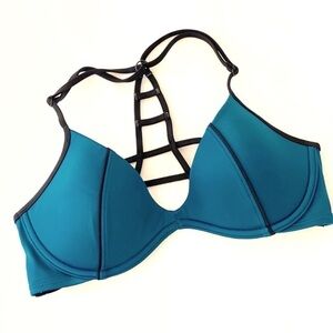 Victoria’s Secret Pink teal piped racerback top